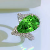 Emerald & White Topaz Ring - خاتم الزمرد والتوباز الابيض