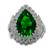 خاتم السلطانة هُيام | Emerald and  Moissanite Diamond - زمرد أخضر والماس موزنايت