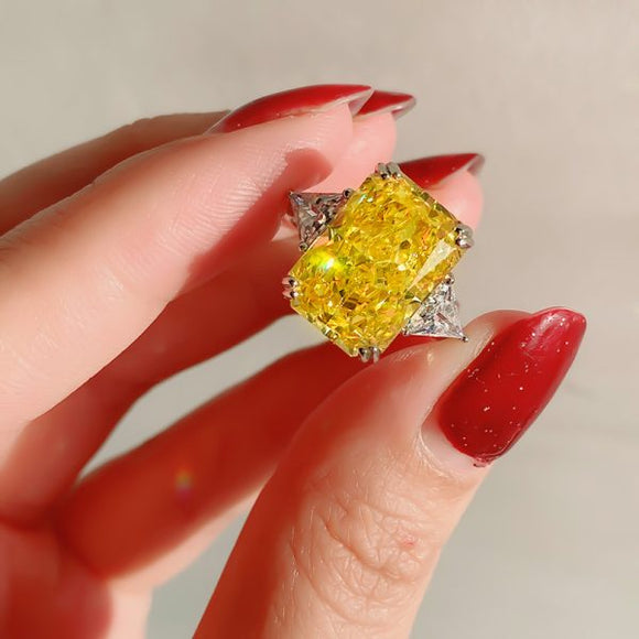 Citrine & White Topaz Ring - خاتم السترين والتوباز الابيض