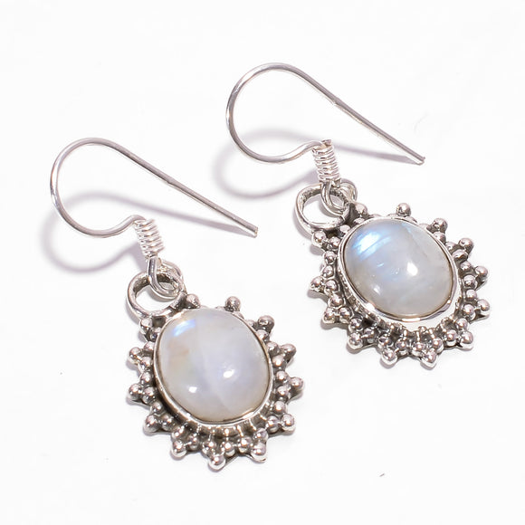 Moonstone Stud Earring -حلق حجر القمر
