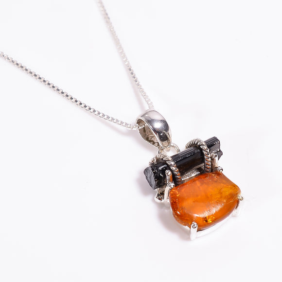 Raw Black Tourmaline Amber-  قلادة التورمالين والعنبر