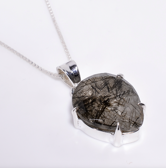 Rutile Oval Cut Gemstone 925 Sterling Silver Pendant with Box Chain - الروتيل كوارتز
