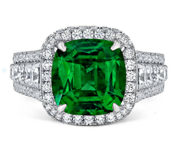 Emerald and  Moissanite Diamond - زمرد أخضر والماس موزنايت