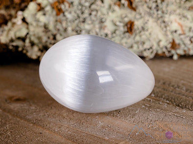 Selenite Egg - الشكل البيضاوي من حجر السيلنايت