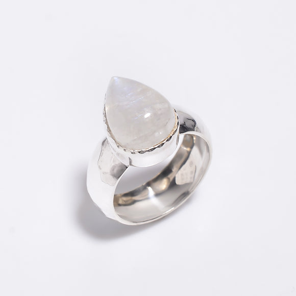 Natural Rainbow Moonstone Ring- خاتم حجر القمر