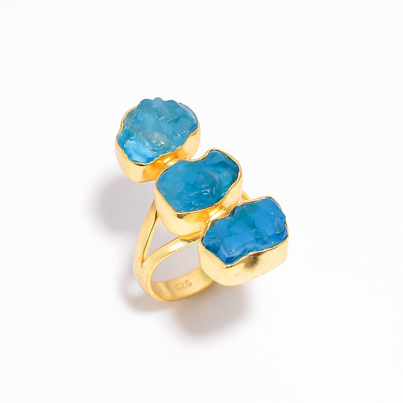 Neon Apatite Raw Gemstone ring - خاتم حجر الأبتايت