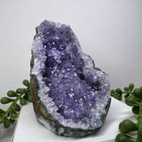 حجر الأمثيست الخام - raw amethyst stone