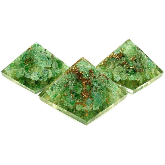 crystal pyramid-  هرم الأفنتورين