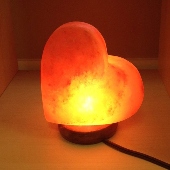 himalayan salt lamp heart - مصباح ملح الهيمالايا شكل قلب