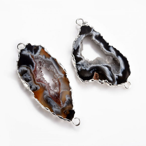 قلادة حجر عقيق بوتسوانا لون اسود- Botswana Agate pendant